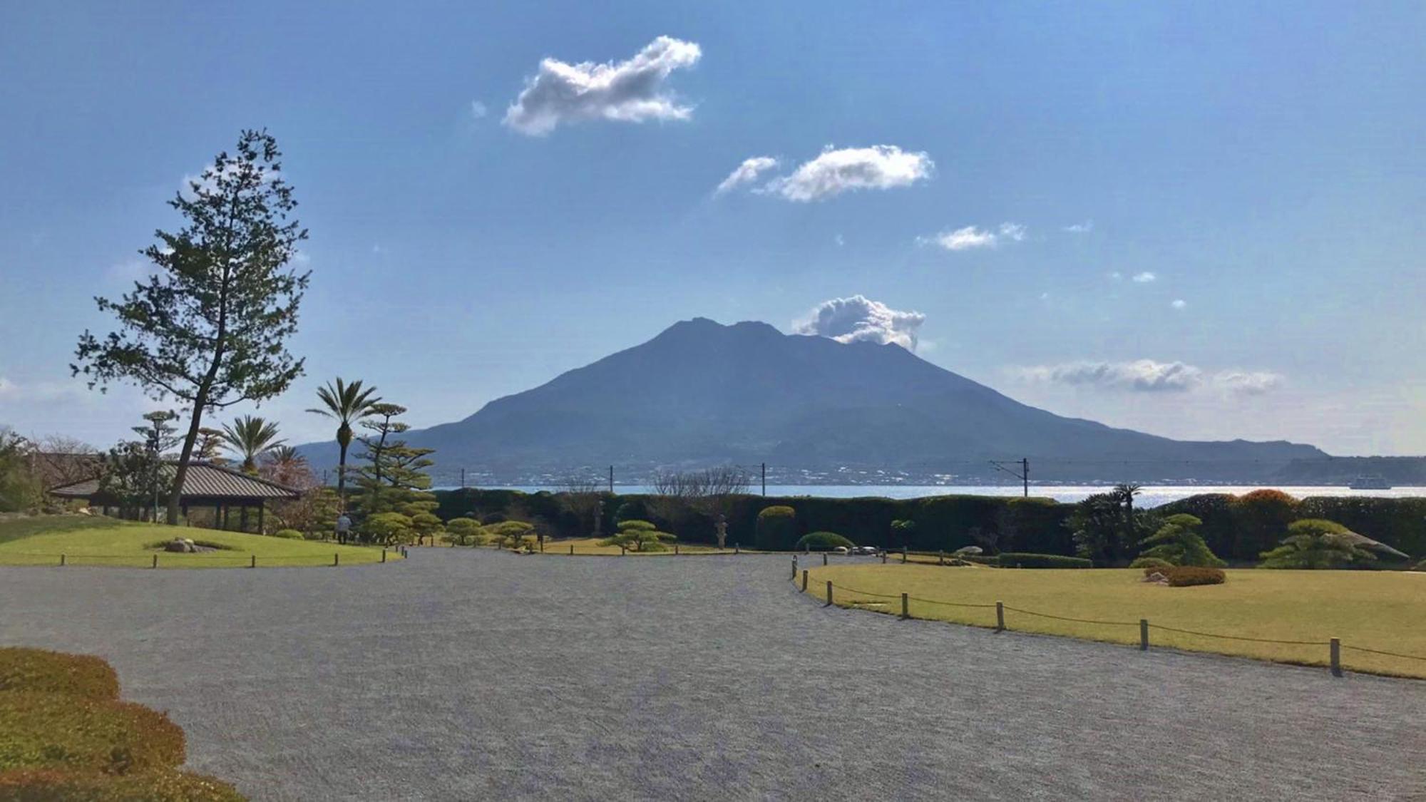 Toyoko Inn Kagoshima Chuo Eki Nishi Guchi Kültér fotó